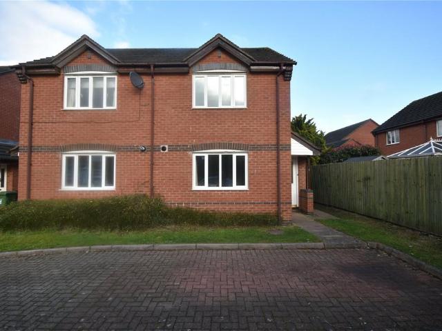 2 bedroom semi detached house to rent