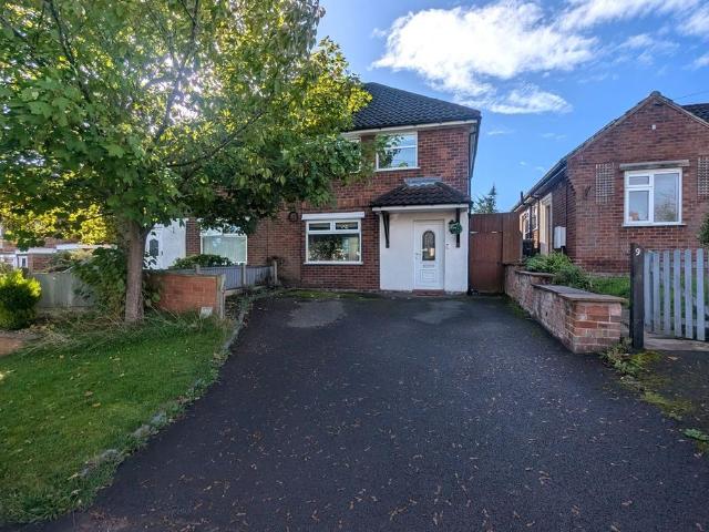 2 bedroom semi detached house to rent