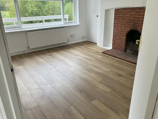 2 bedroom semi detached house to rent