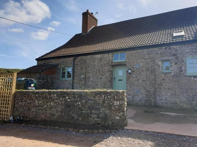 2 bedroom semi detached house to rent