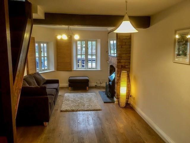 2 bedroom semi detached house to rent