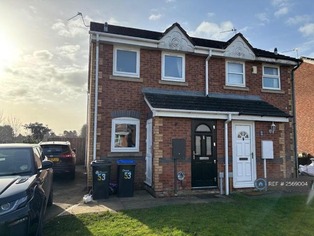2 bedroom semi detached house to rent