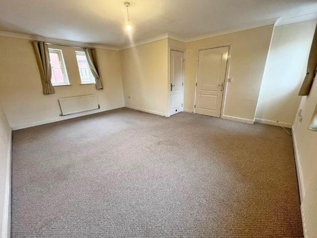 2 bedroom semi detached house to rent