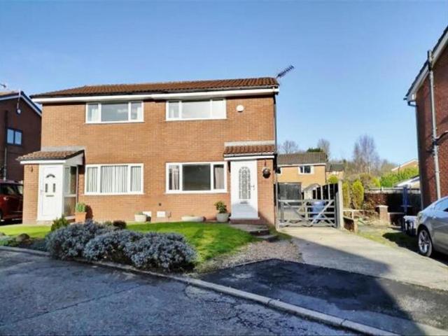 2 bedroom semi detached house to rent