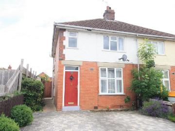 2 bedroom semi detached house to rent