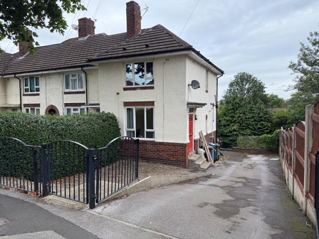 2 bedroom semi detached house to rent