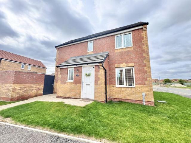 2 bedroom semi detached house to rent