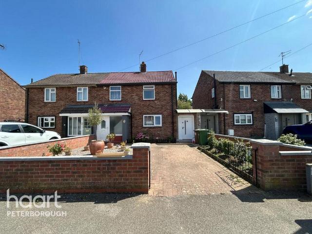 2 bedroom semi detached house to rent