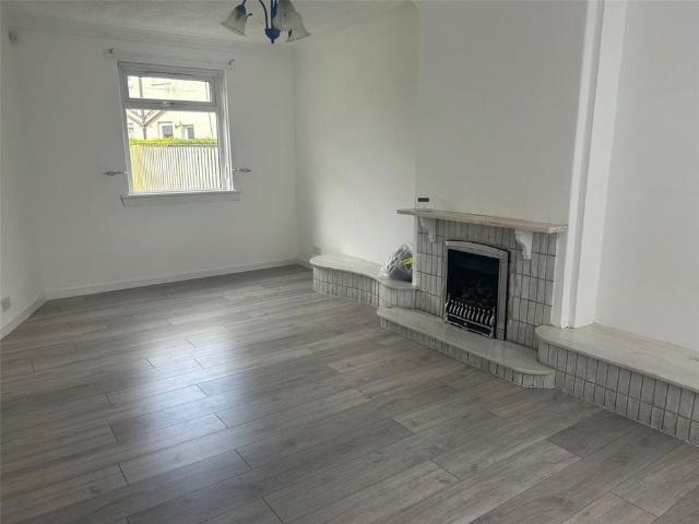 2 bedroom semi detached house to rent