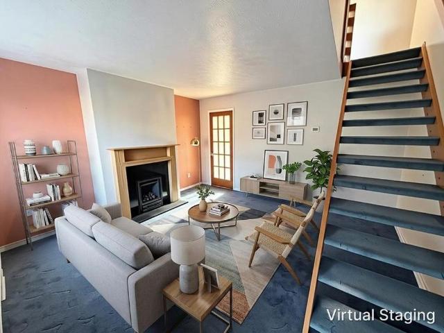 2 bedroom semi detached house to rent