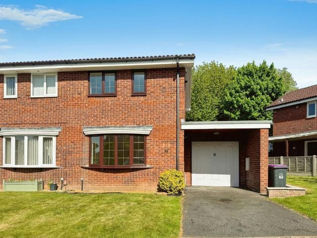 2 bedroom semi detached house to rent