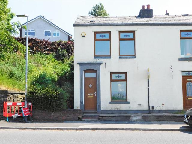 2 bedroom semi detached house to rent