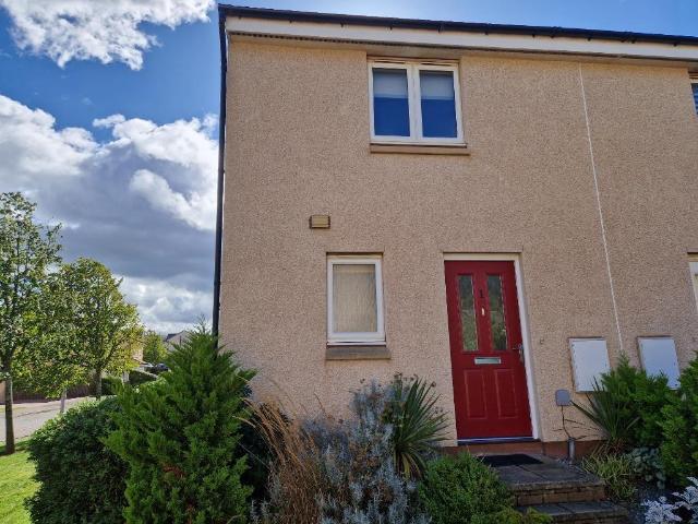 2 bedroom semi detached house to rent