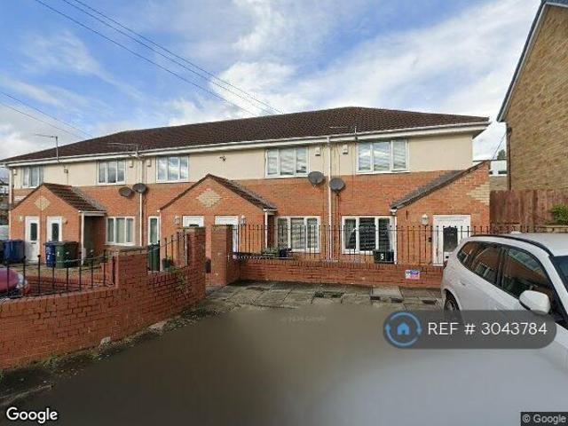 2 bedroom semi detached house to rent