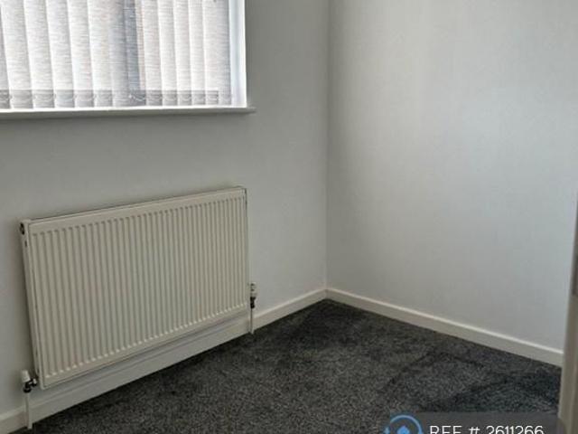 2 bedroom semi detached house to rent