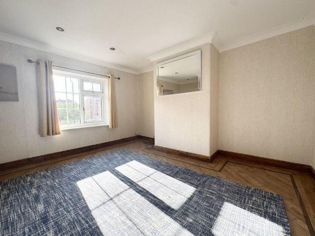 2 bedroom semi detached house to rent