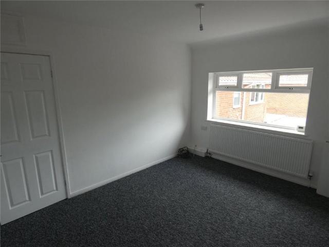 2 bedroom semi detached house to rent