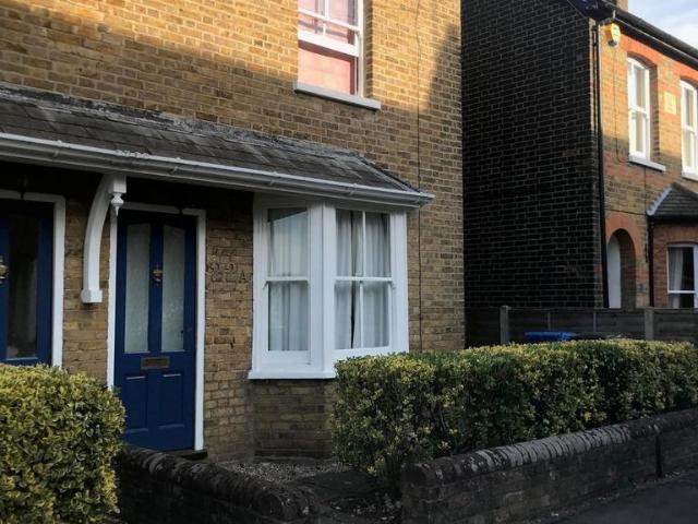 2 bedroom semi detached house to rent