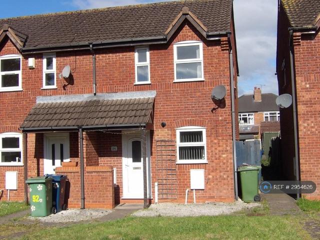 2 bedroom semi detached house to rent