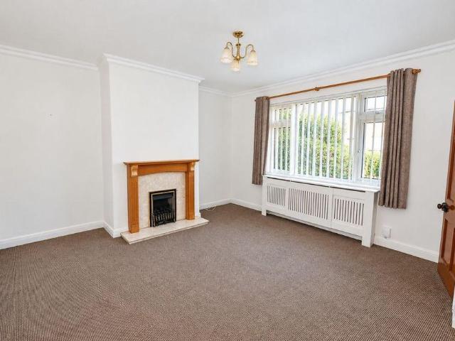 2 bedroom semi detached house to rent
