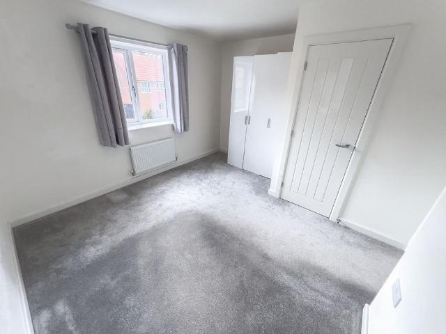 2 bedroom semi detached house to rent