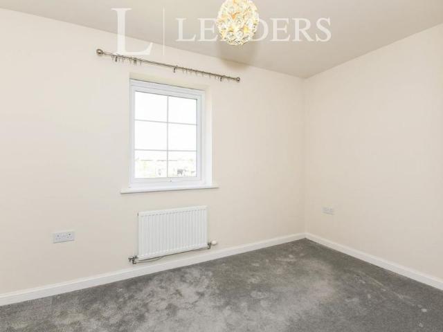 2 bedroom semi detached house to rent