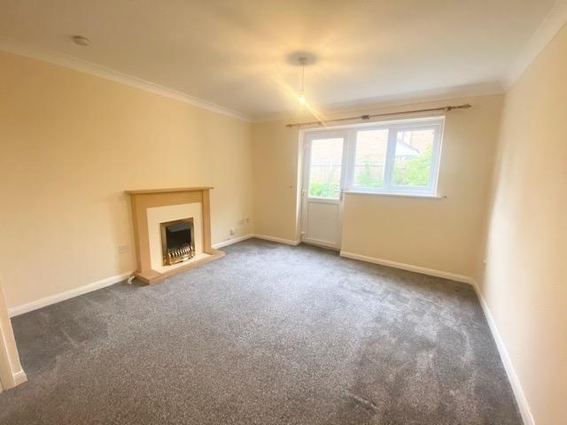 2 bedroom semi detached house to rent