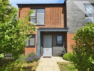2 bedroom semi detached house to rent