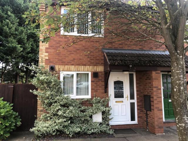 2 bedroom semi detached house to rent