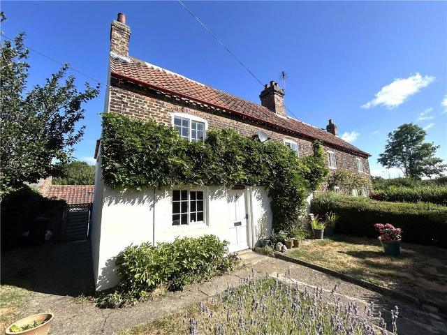 2 bedroom semi detached house to rent