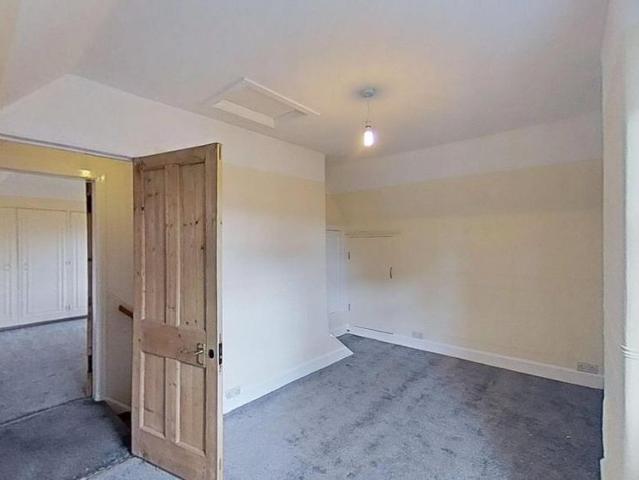 2 bedroom semi detached house to rent