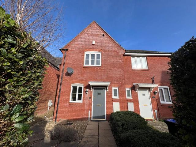 2 bedroom semi detached house to rent