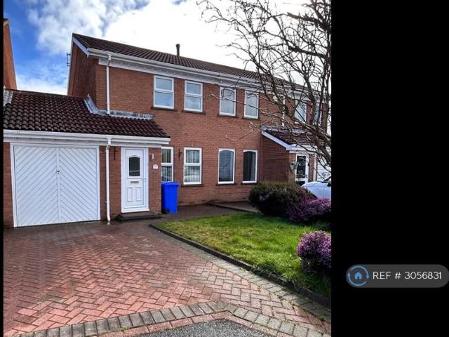 2 bedroom semi detached house to rent