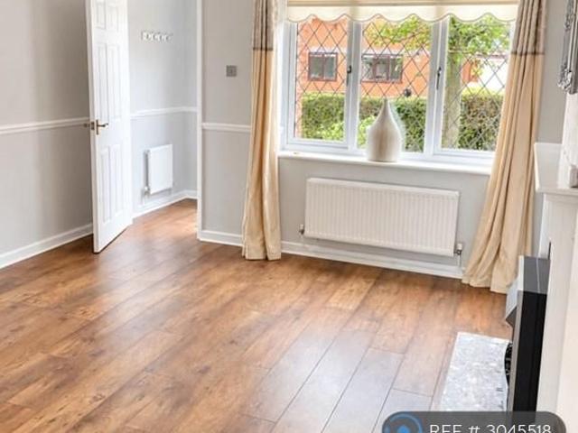 2 bedroom semi detached house to rent