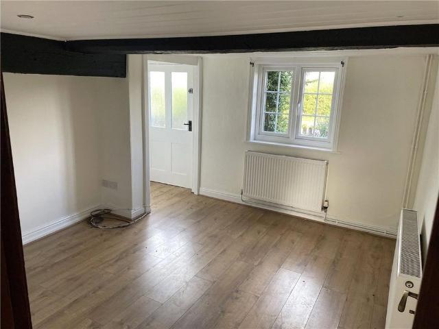 2 bedroom semi detached house to rent
