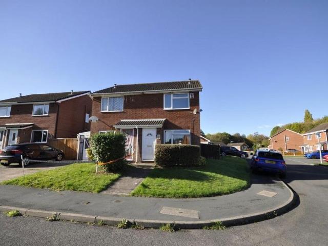 2 bedroom semi detached house to rent