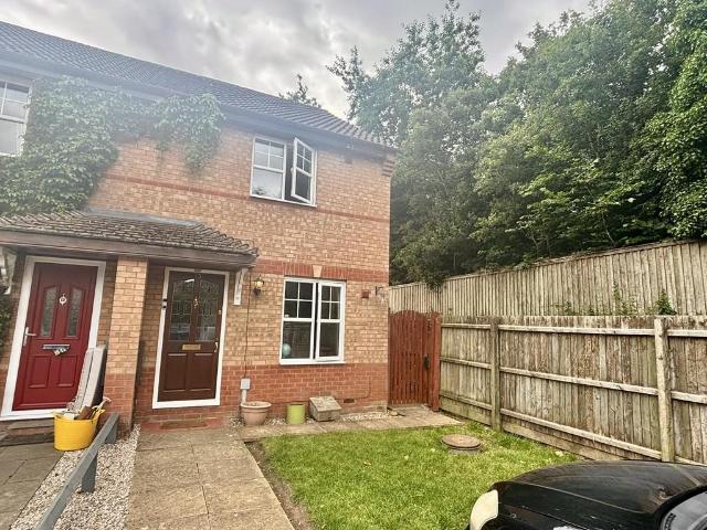 2 bedroom semi detached house to rent