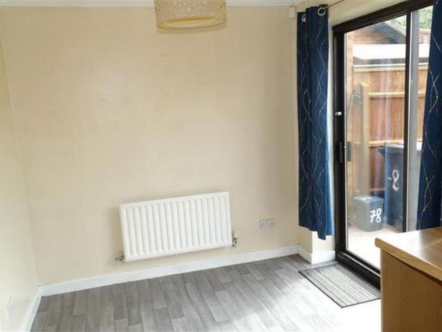 2 bedroom semi detached house to rent