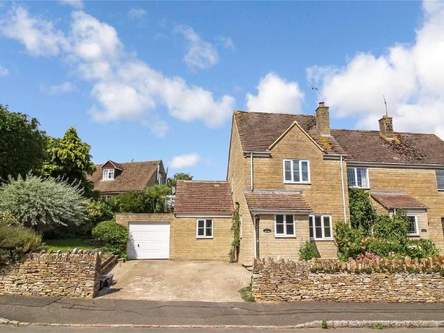 2 bedroom semi detached house to rent