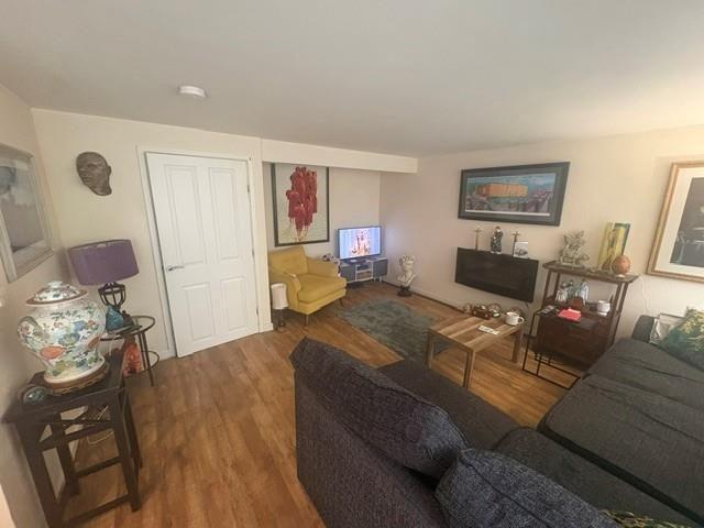 2 bedroom semi detached house to rent