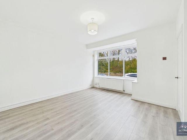 2 bedroom semi detached house to rent
