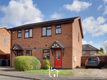 2 bedroom semi detached house to rent