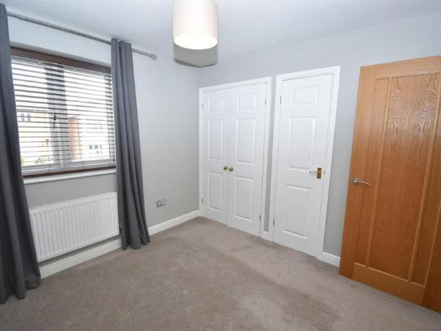 2 bedroom semi detached house to rent