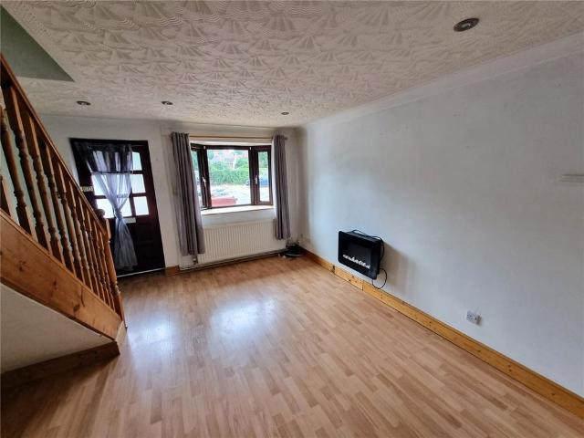 2 bedroom semi detached house to rent