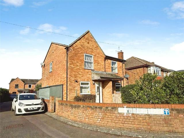 2 bedroom semi detached house to rent