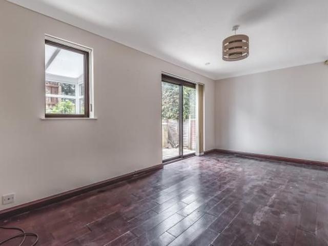2 bedroom semi detached house to rent