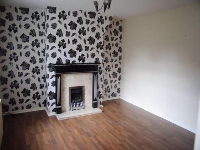 2 bedroom semi detached house to rent