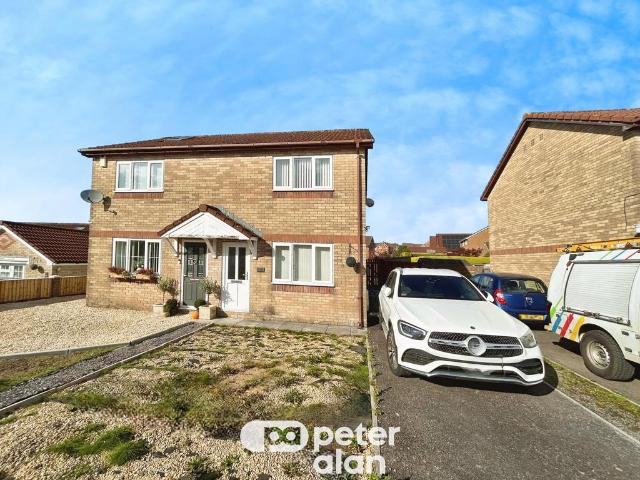 2 bedroom semi detached house to rent