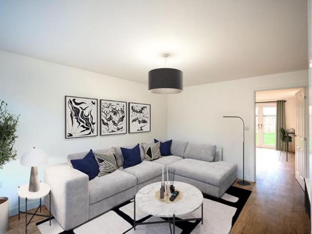 2 bedroom semi detached house to rent