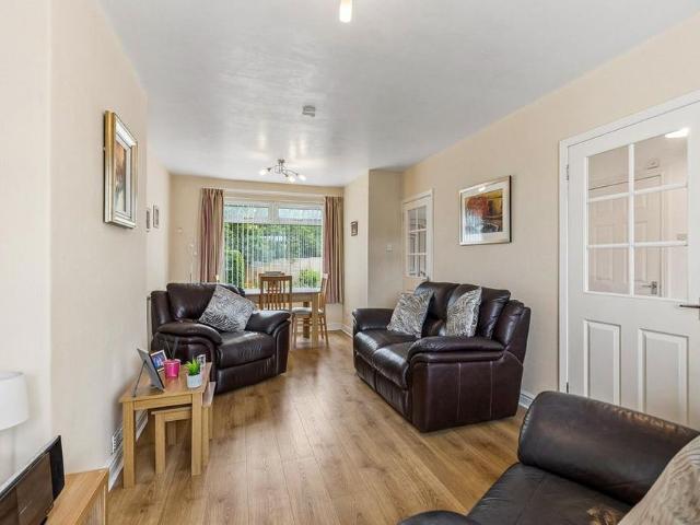 2 bedroom semi detached house to rent